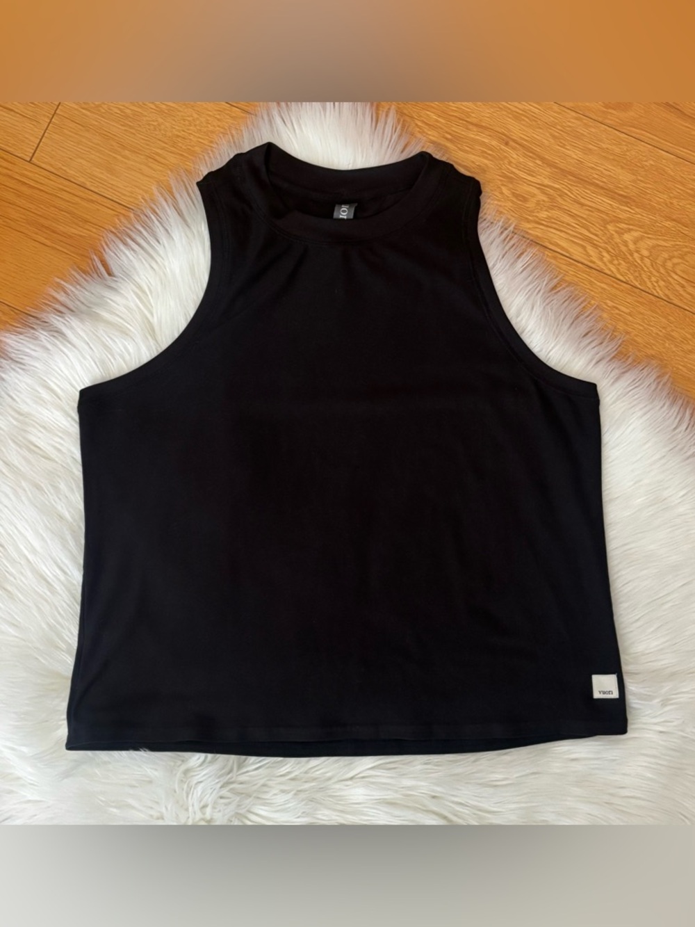 Vuori Black Tank